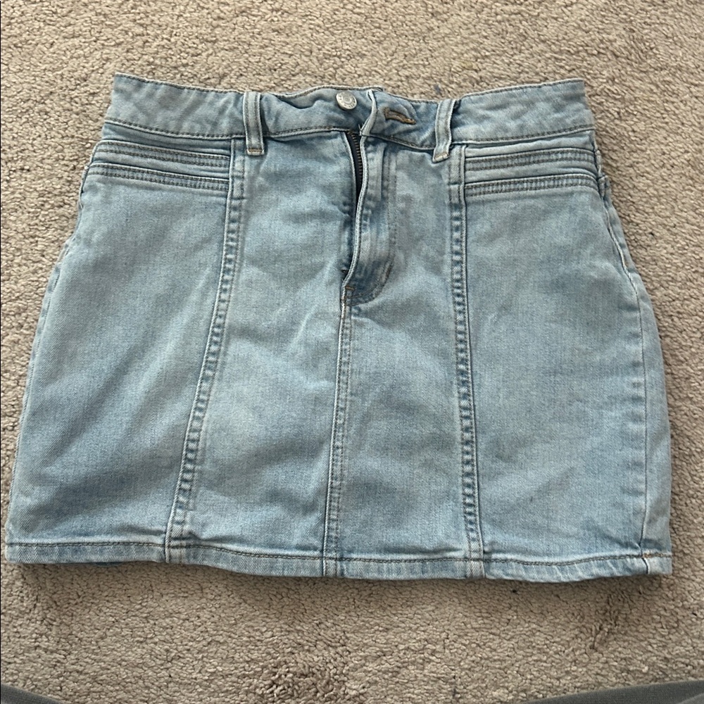PacSun Light Wash Mid Rise Denim Jean Mini Skirt 6/28 Casual Stretch